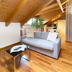 Apartment Cozy With View - Laghi E Sentieri - Dolzago