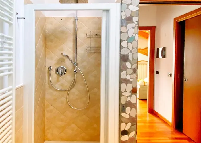 Διαμέρισμα Cozy With View - Laghi E Sentieri -