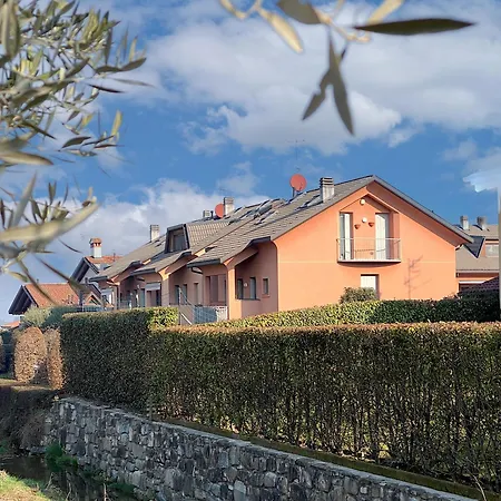 Cozy With View - Laghi E Sentieri - דירה Dolzago